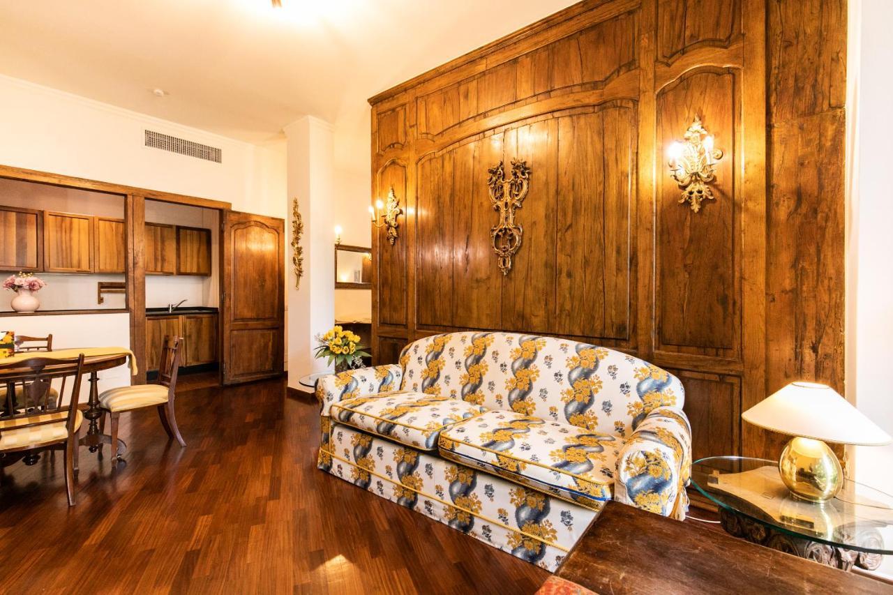 Klimt - Jacuzzi 5 Star - Luxury Design Apartment Milano Dış mekan fotoğraf