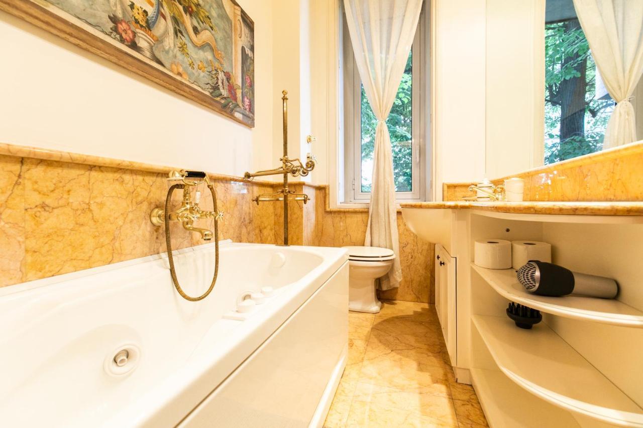 Klimt - Jacuzzi 5 Star - Luxury Design Apartment Milano Dış mekan fotoğraf