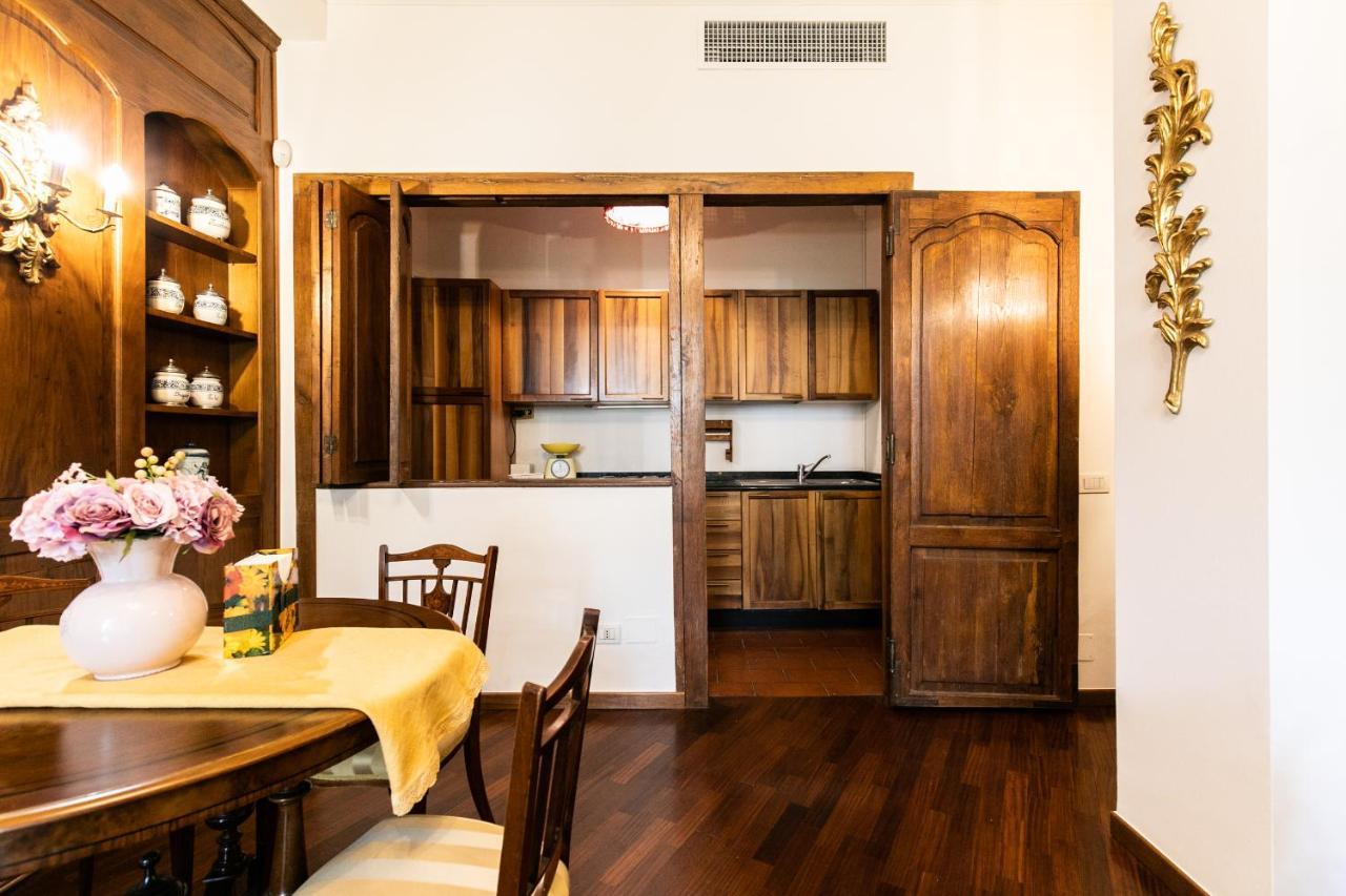 Klimt - Jacuzzi 5 Star - Luxury Design Apartment Milano Dış mekan fotoğraf